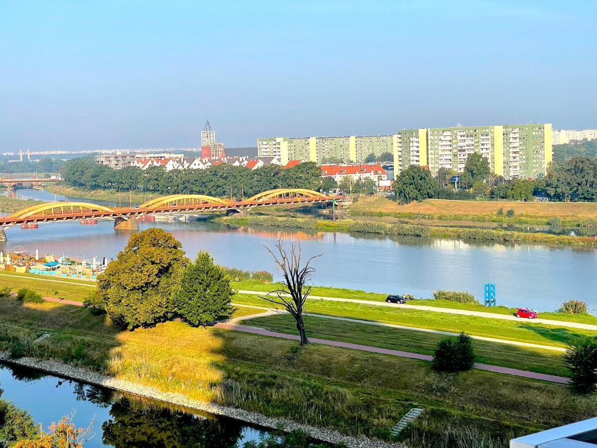 Apartament Z Tarasem I Widokiem Na Odre 弗罗茨瓦夫 外观 照片